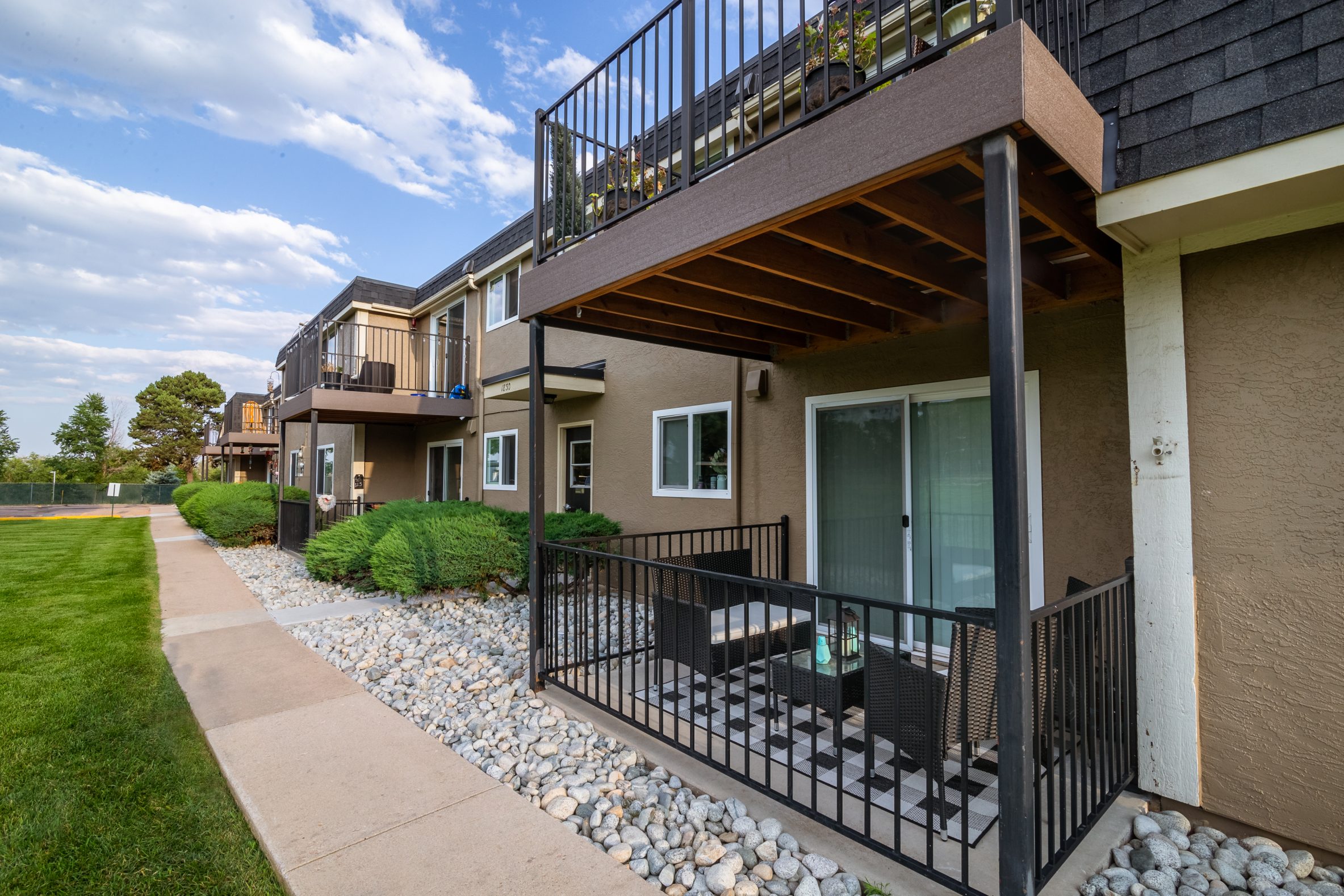 Chateau Apartments Cornerstone Apartments